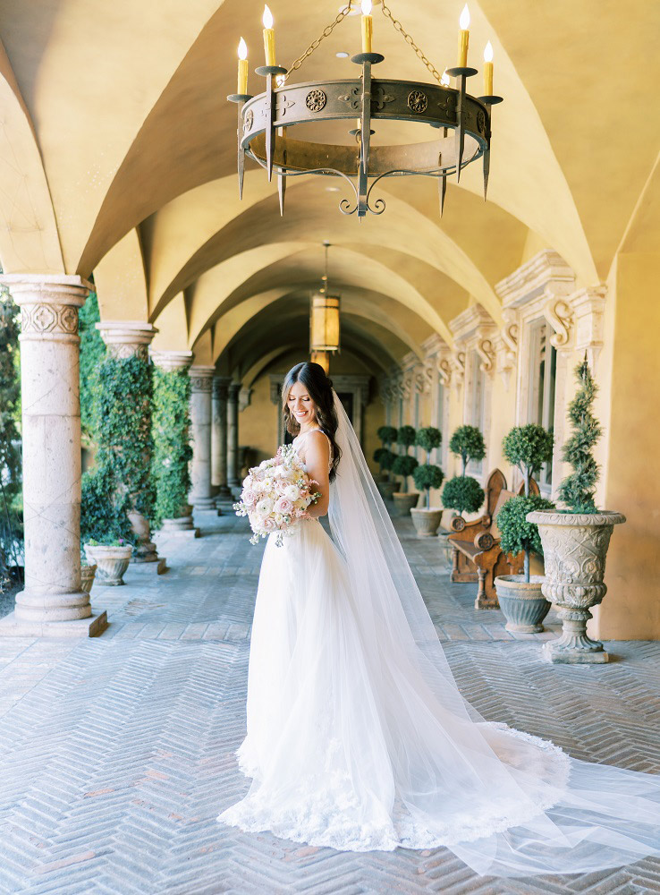 Beautiful bride at Villa Siena