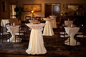 Cocktails With Bartending Service Villa Siena